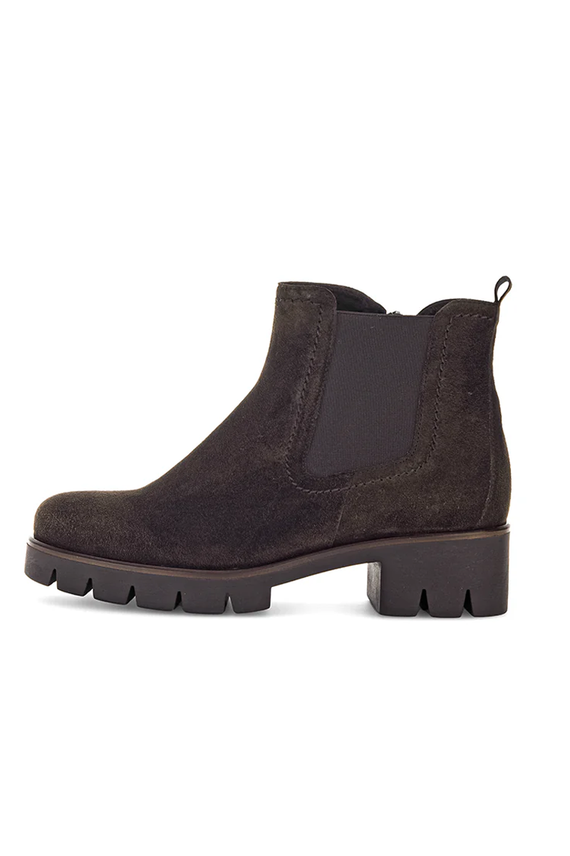 Gabor Suede Chelsea Boot (Style: 71.710)